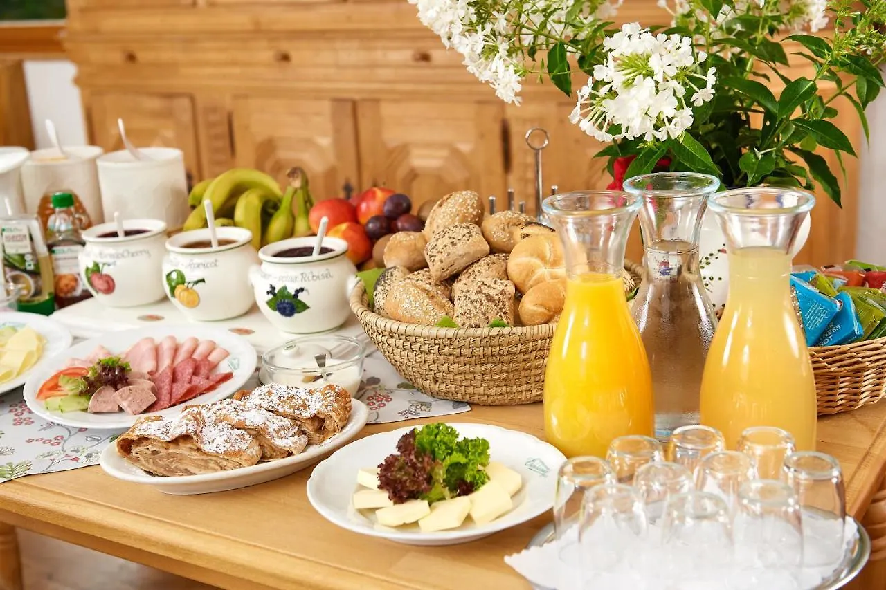 Berggasthof Einoedsbach Oberstdorf Locanda